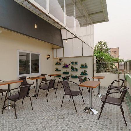 Reddoorz Plus Near Rs Rk Charitas 2 Palembang Exteriér fotografie