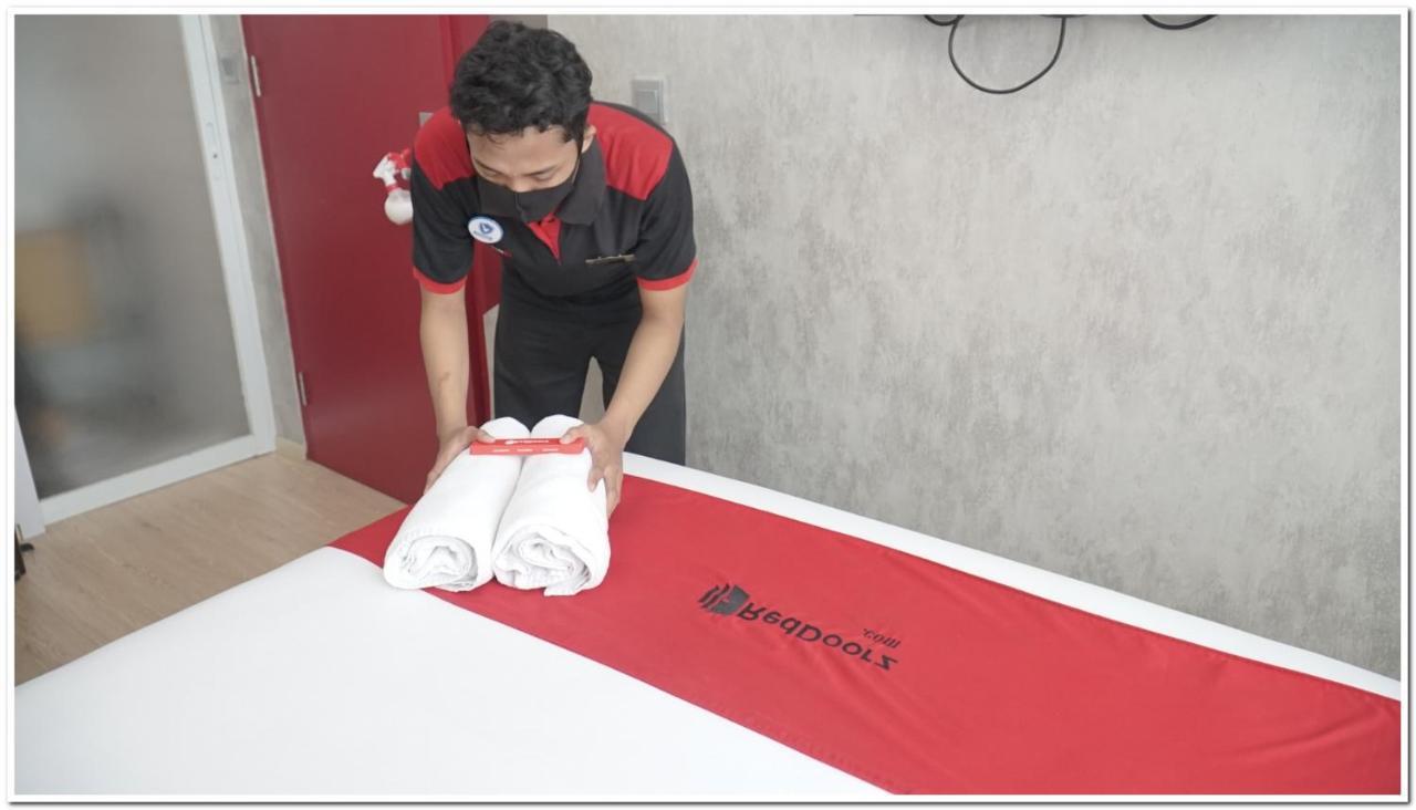Reddoorz Plus Near Rs Rk Charitas 2 Palembang Exteriér fotografie